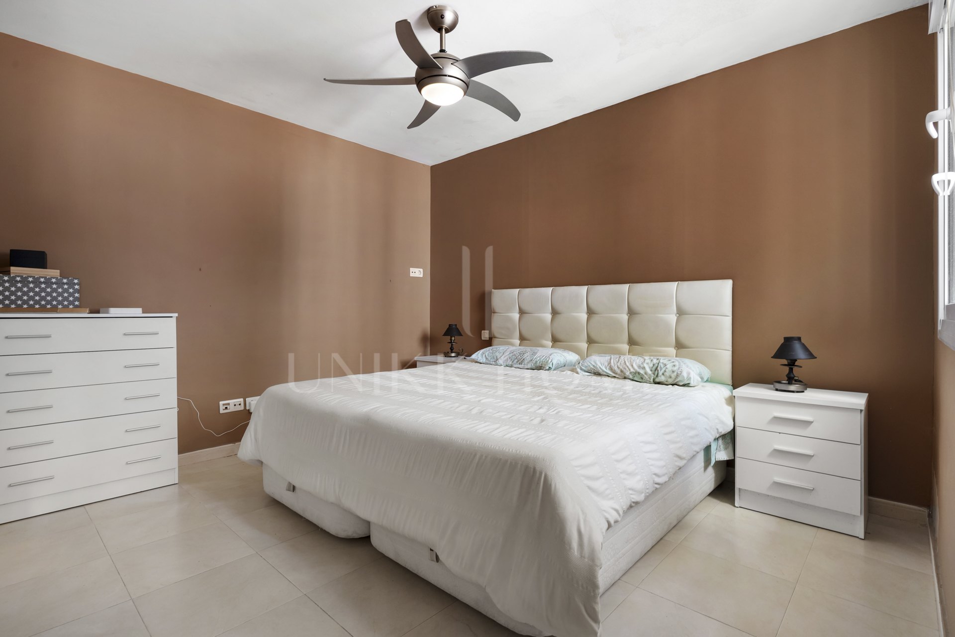 Spacious Ground-Floor Apartment