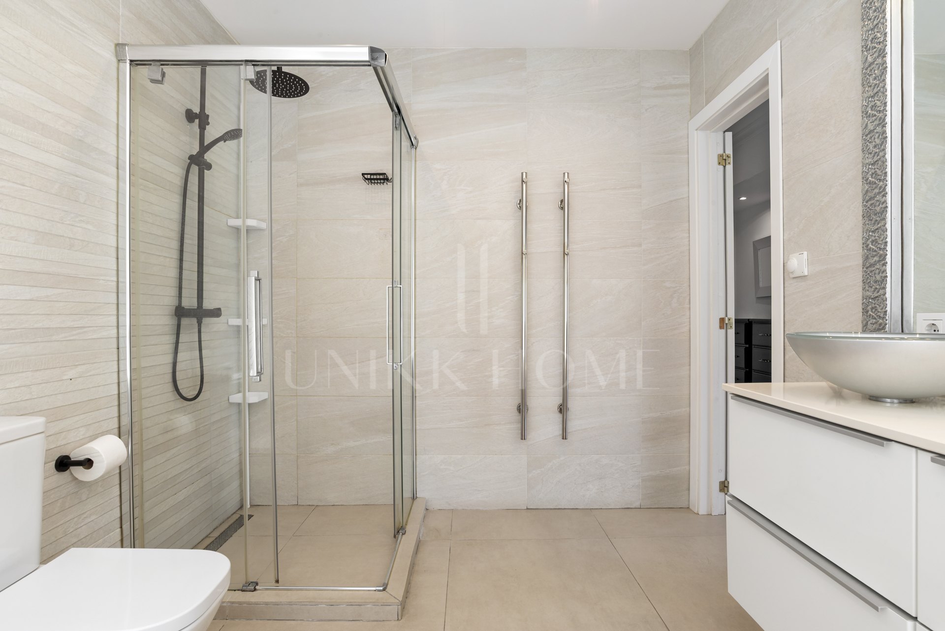 Modern Nueva Andalucía Villa