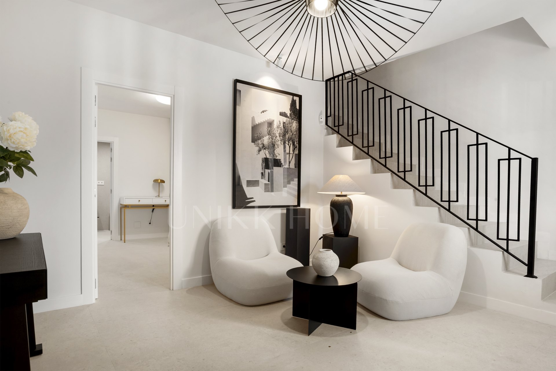 Luxury Frontline Golf Townhouse in Los Olivos, Nueva Andalucía