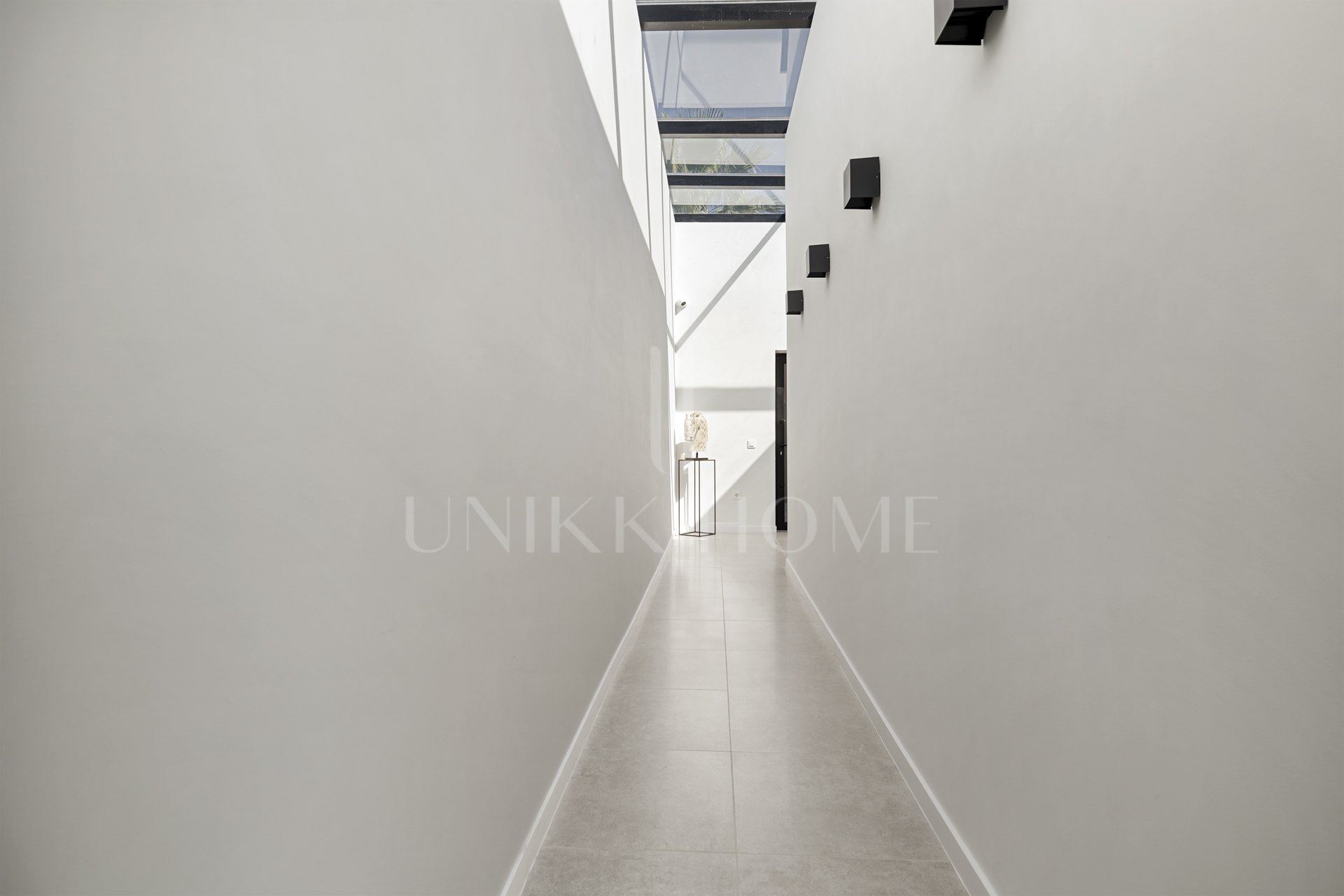 Panoramic Golf & Sea View Villa in Benahavís