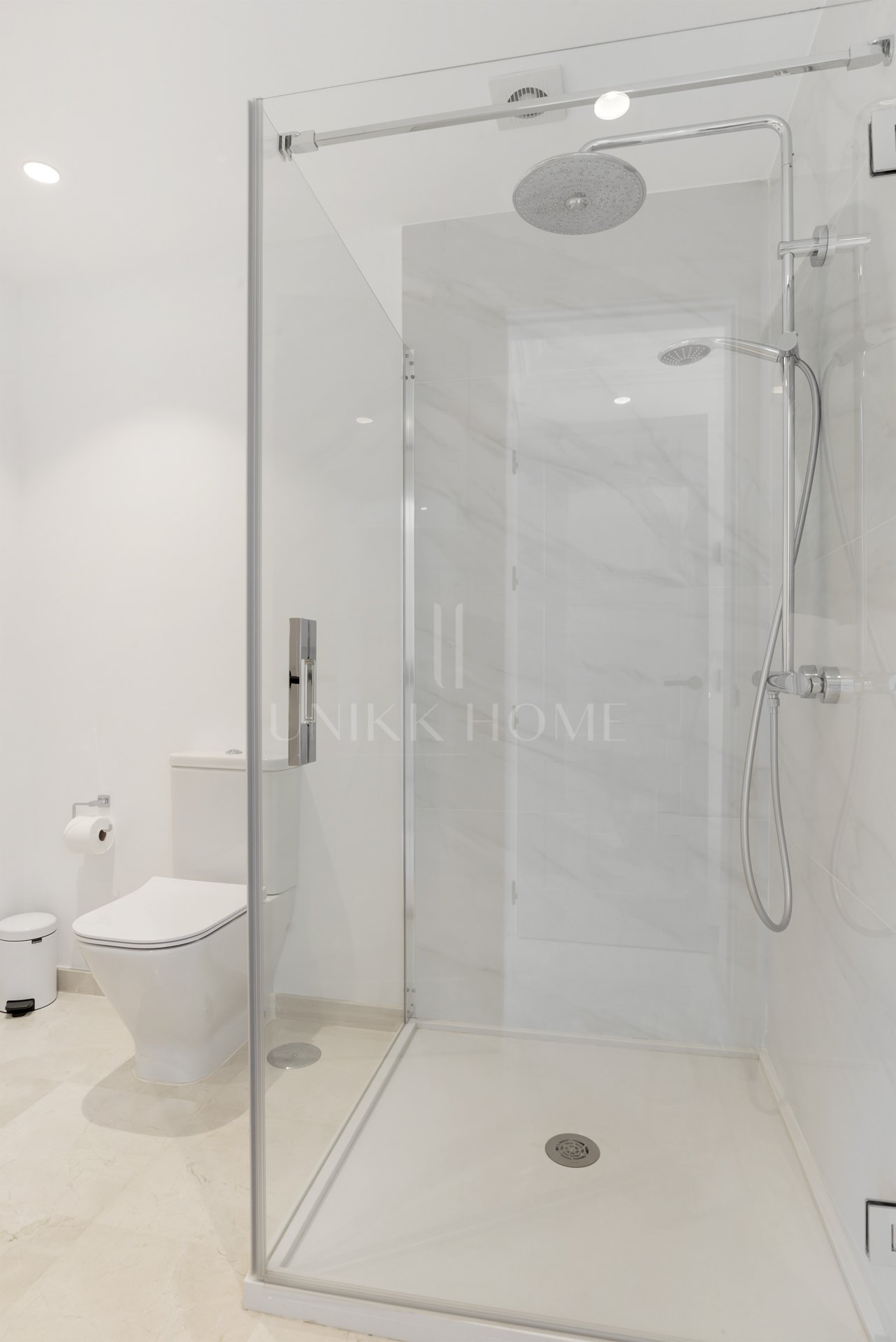 Stunning Andalusian Villa with Sea Views in El Paraíso Alto