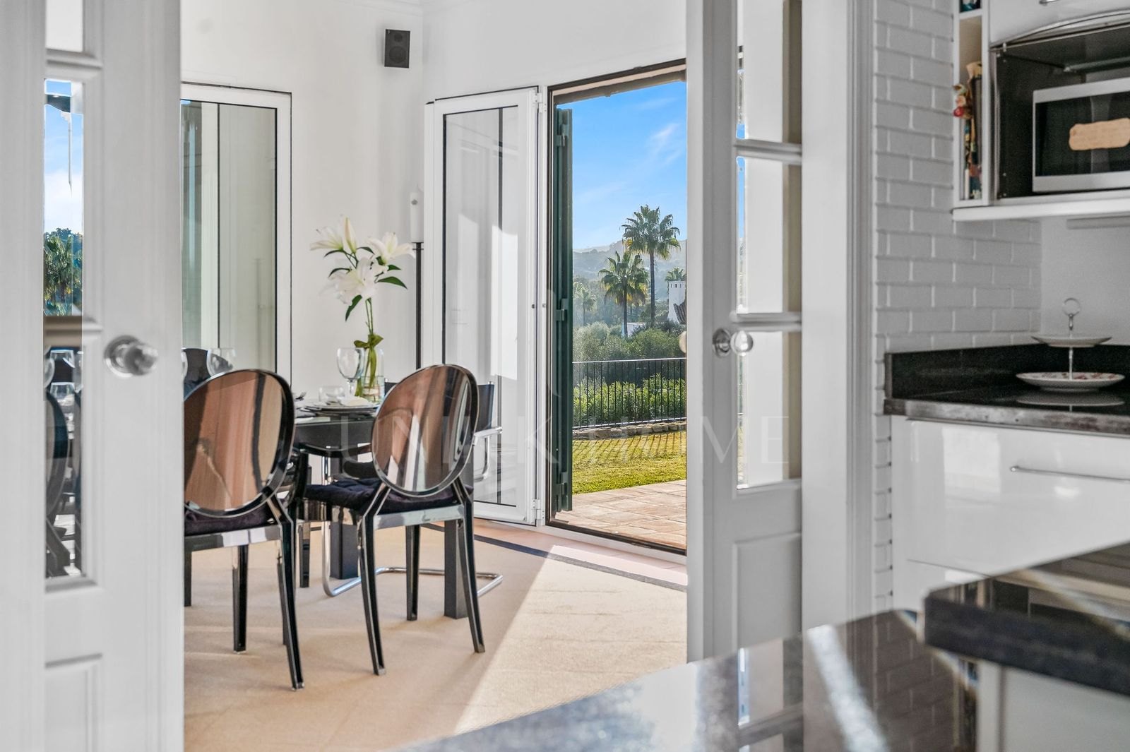 Authentic Andalusian 6-Bedroom Villa with Pool and Golf Views in Sotogrande