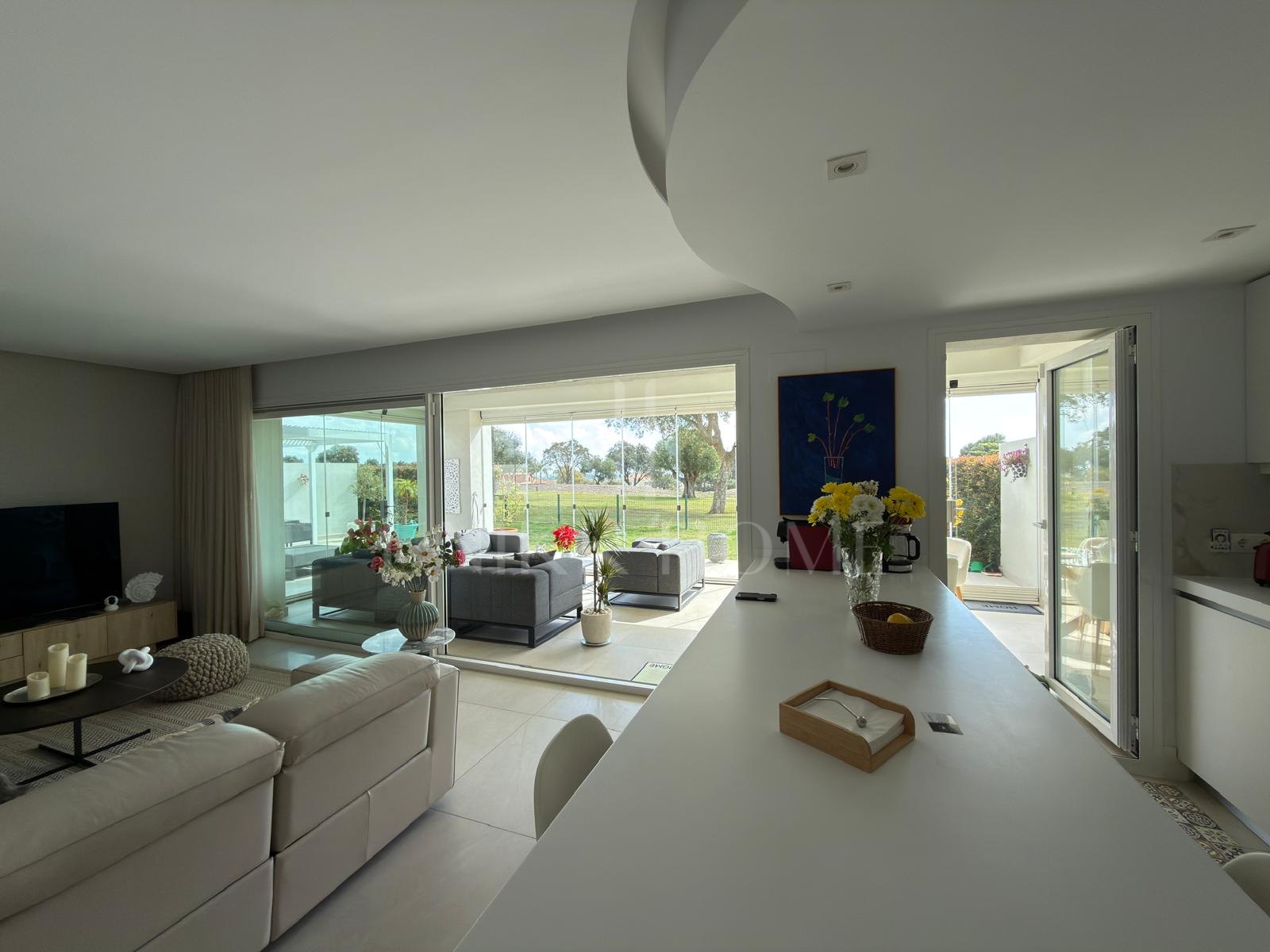 Luxury Corner Garden Apartment in Emerald Green, San Roque Club