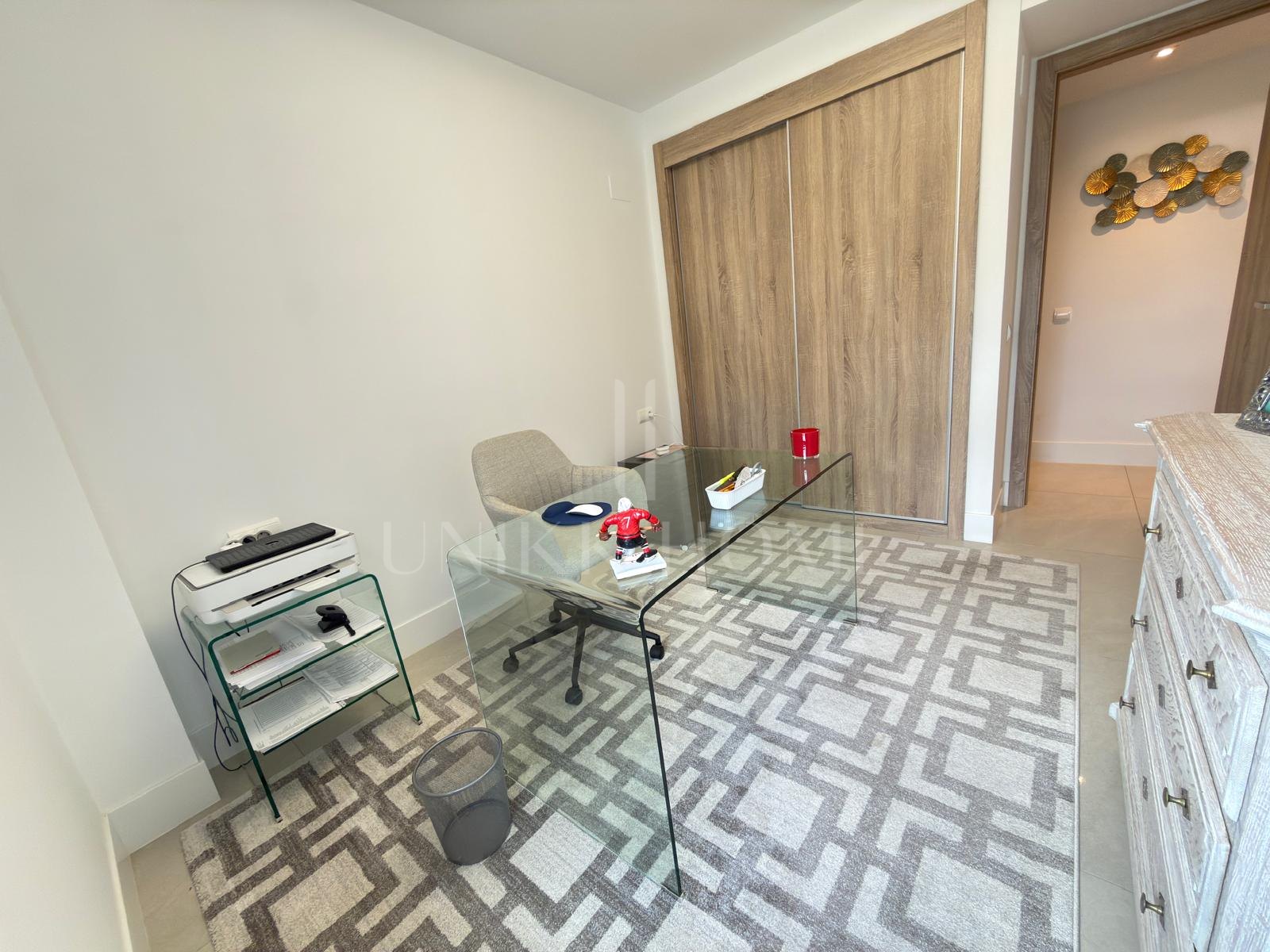 Luxury Corner Garden Apartment in Emerald Green, San Roque Club