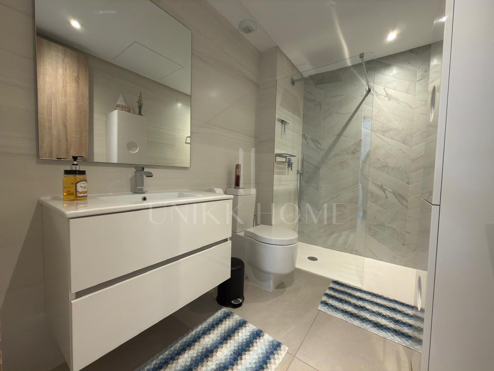 Luxury Corner Garden Apartment in Emerald Green, San Roque Club