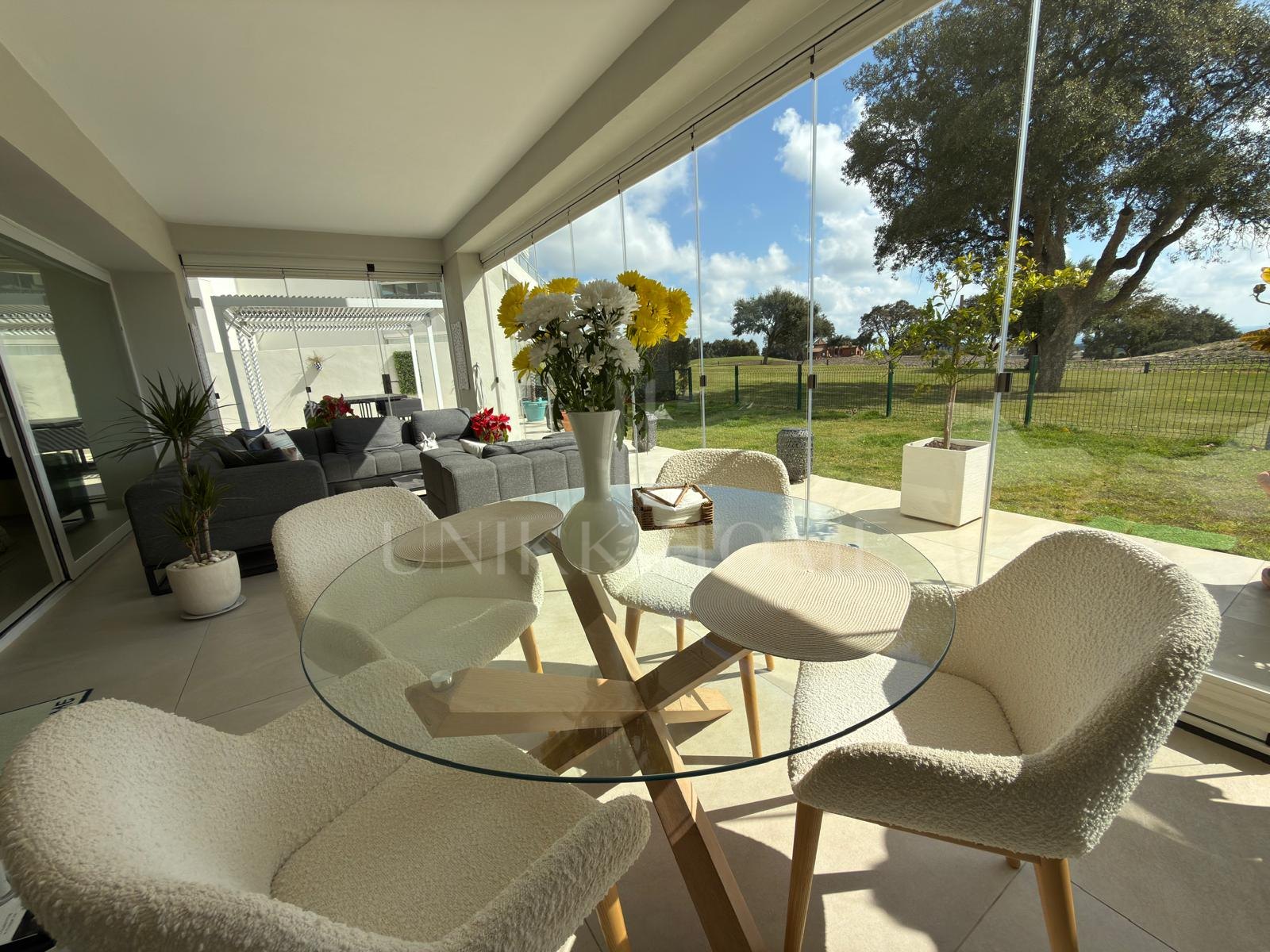 Luxury Corner Garden Apartment in Emerald Green, San Roque Club