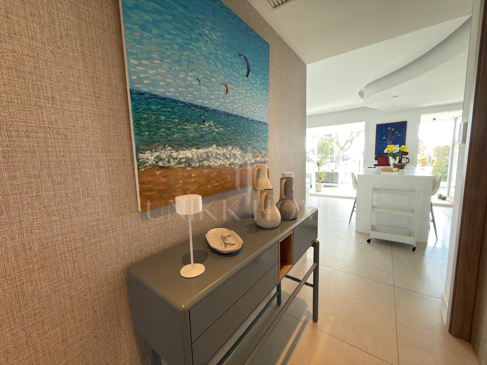 Luxury Corner Garden Apartment in Emerald Green, San Roque Club