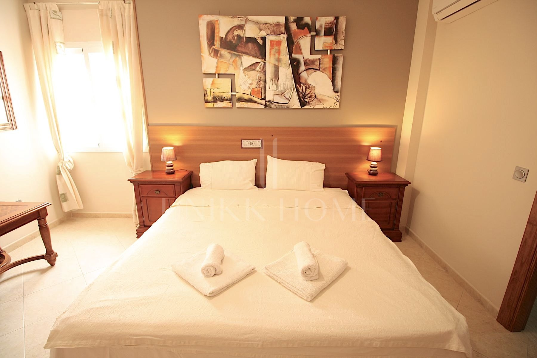 Oportunidad de Adquisición: Edificio en Propiedad con Licencia de Hostal