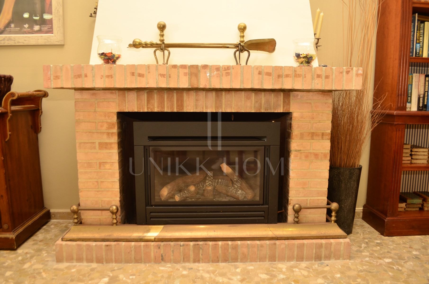 Oportunidad de Adquisición: Edificio en Propiedad con Licencia de Hostal