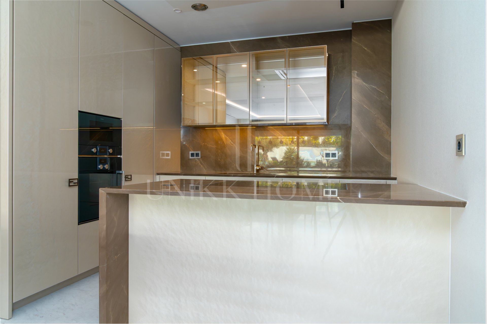 Stunning 4-Bedroom Ground Floor Apartment in Epic Phase 3, Marbella Golden Mile