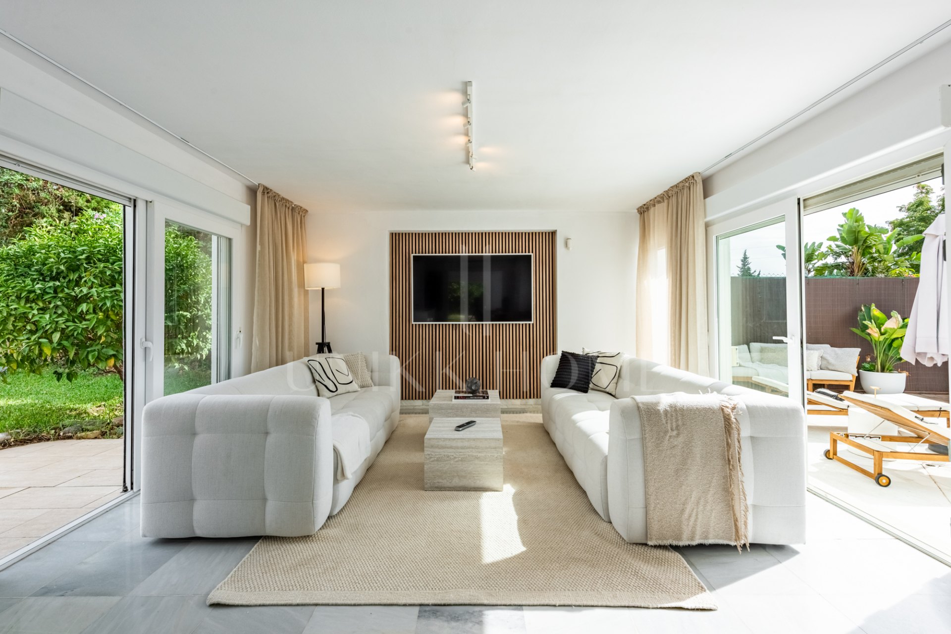 ¡Preciosa villa de una sola planta con un increíble potencial de alquiler!