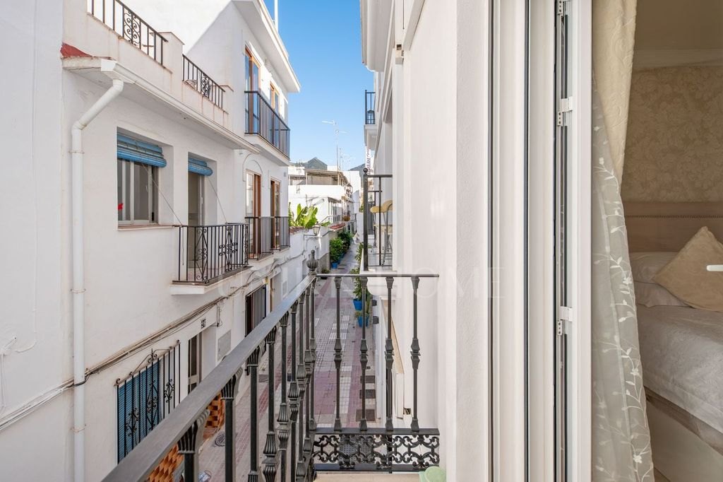 Casa Antigua — Four-Bedroom Townhouse with Rooftop Terrace in Marbella Old Town