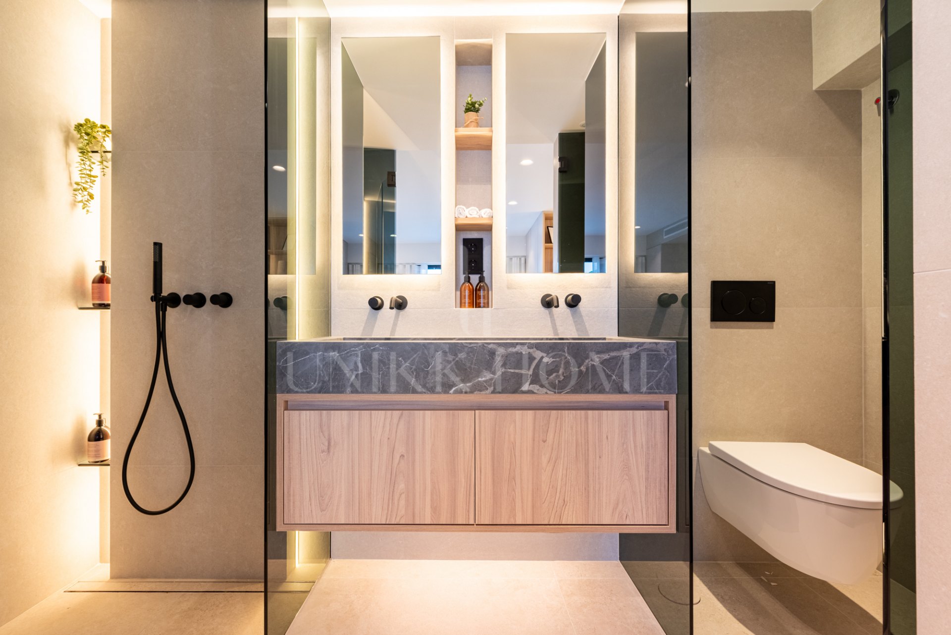 Top-renovated villa hidden inside a gated community in Nueva Andalucía.