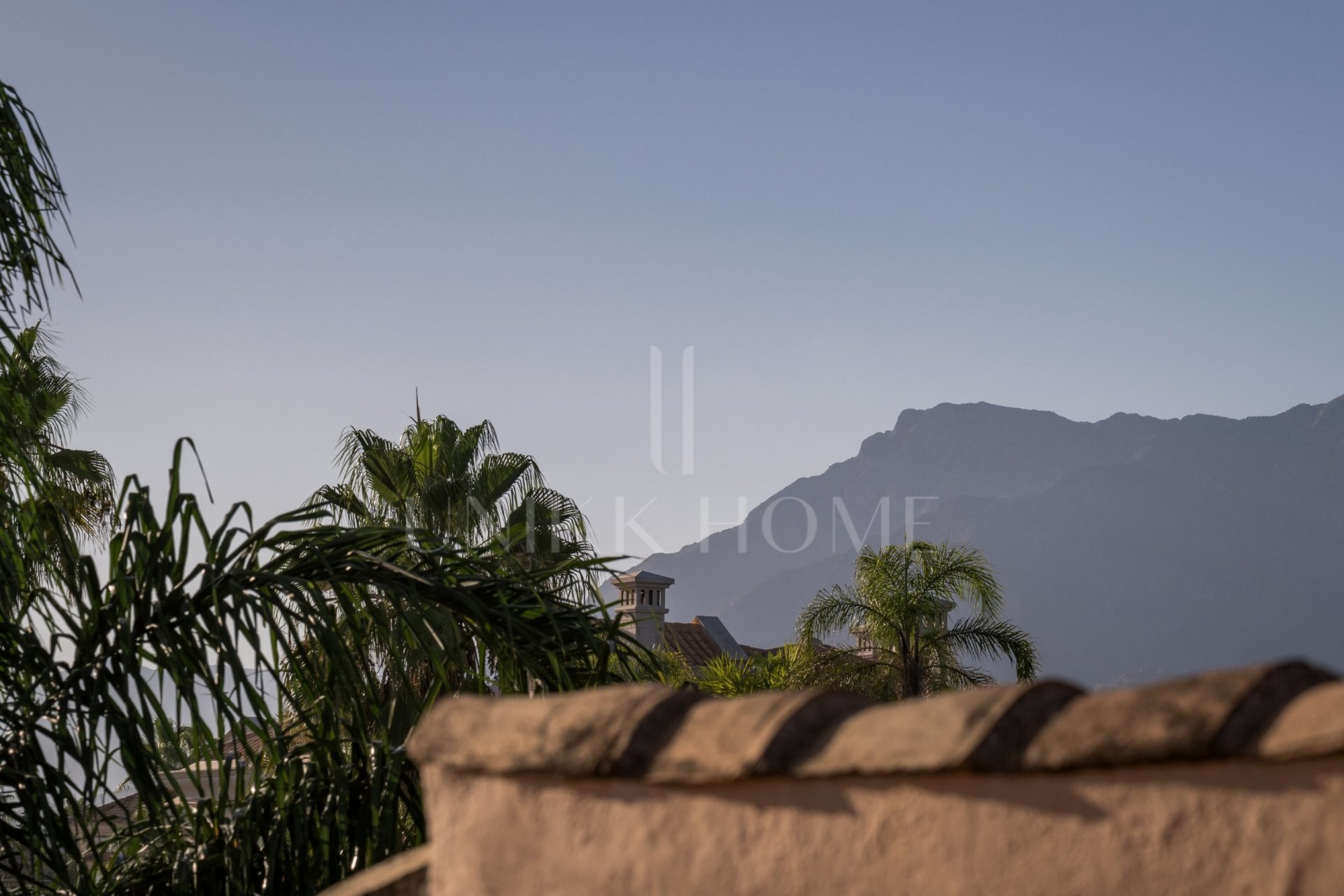 Prime Beachside Location in Los Monteros - Timeless Andalusian Charm