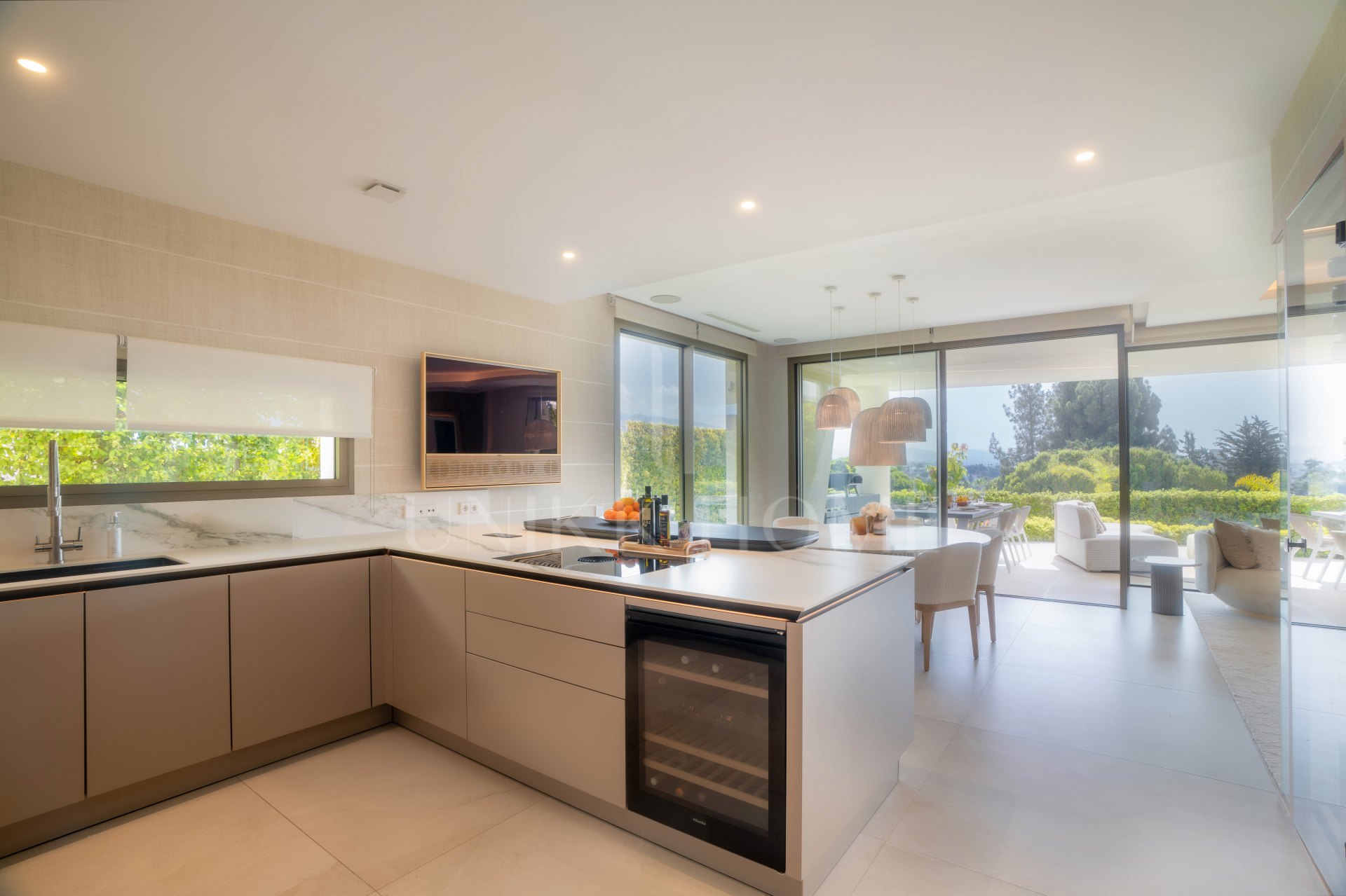 Villa contemporánea en Nueva Andalucía