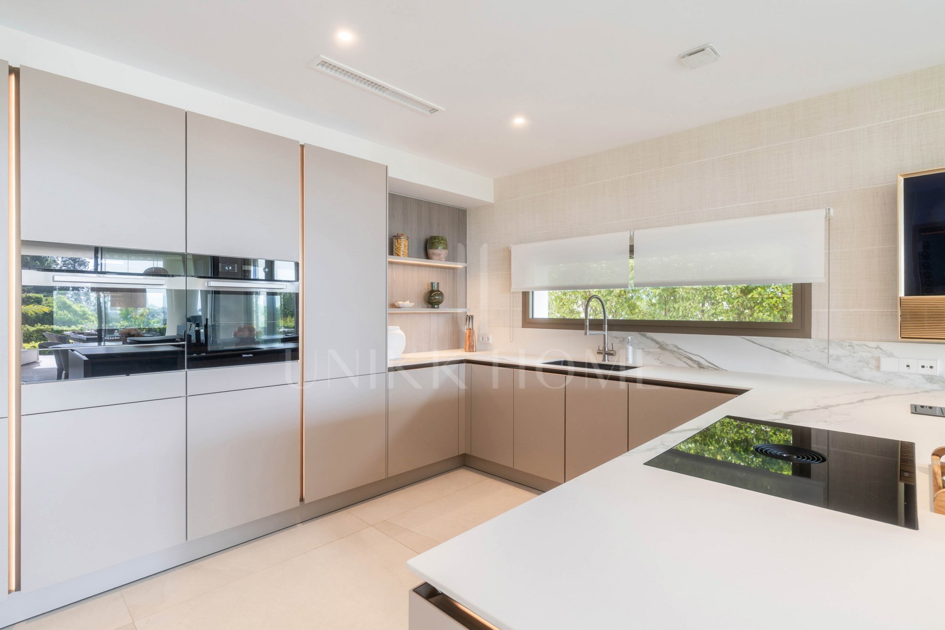 Villa contemporánea en Nueva Andalucía