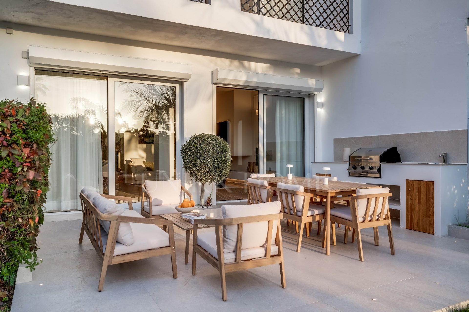 Renovated 4-Bedroom Townhouse in Nueva Andalucia