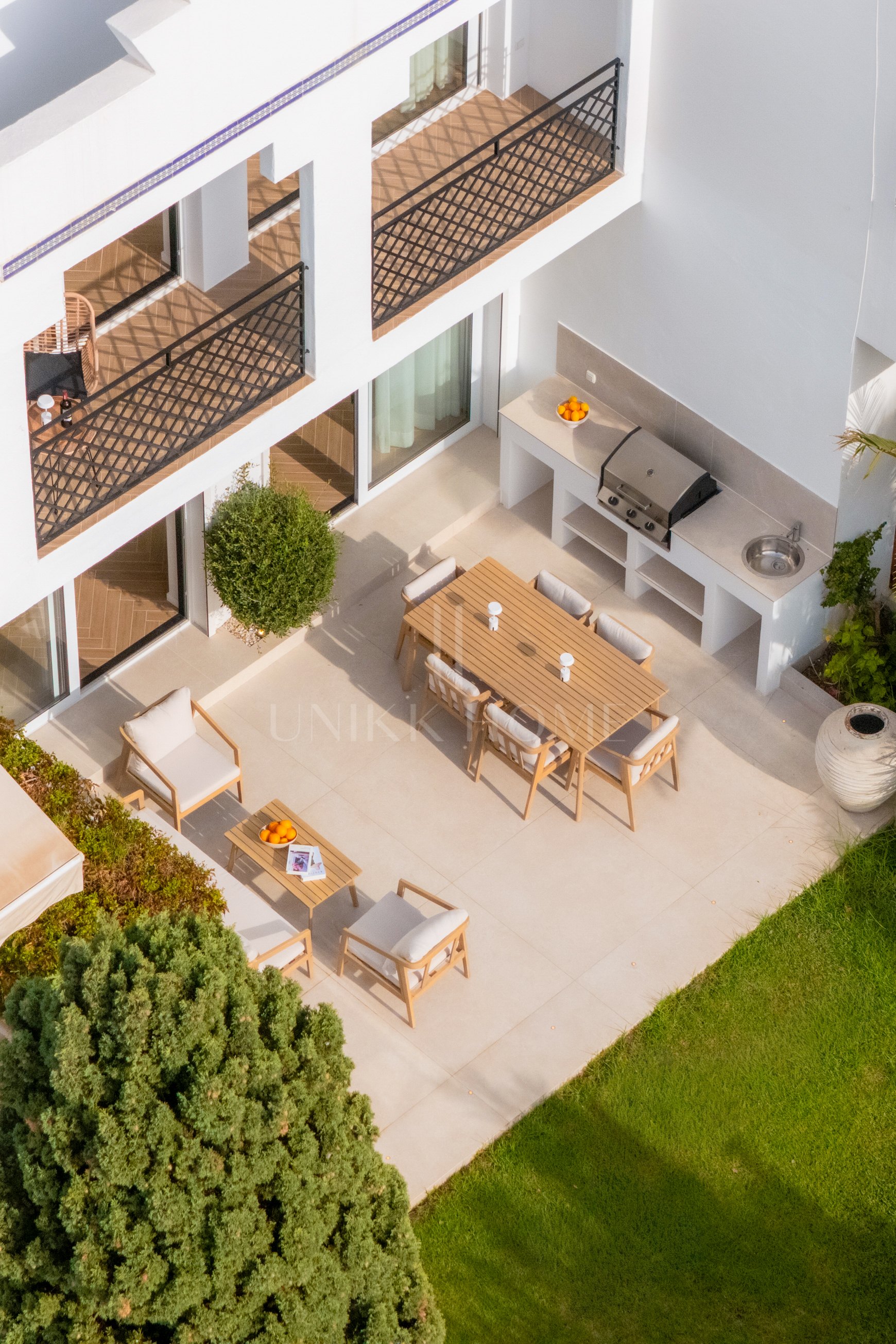 Renovated 4-Bedroom Townhouse in Nueva Andalucia