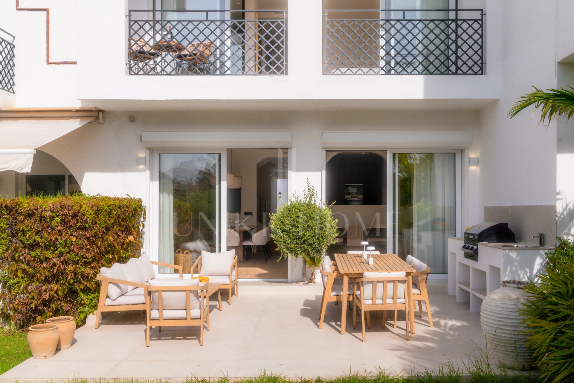 Renovated 4-Bedroom Townhouse in Nueva Andalucia