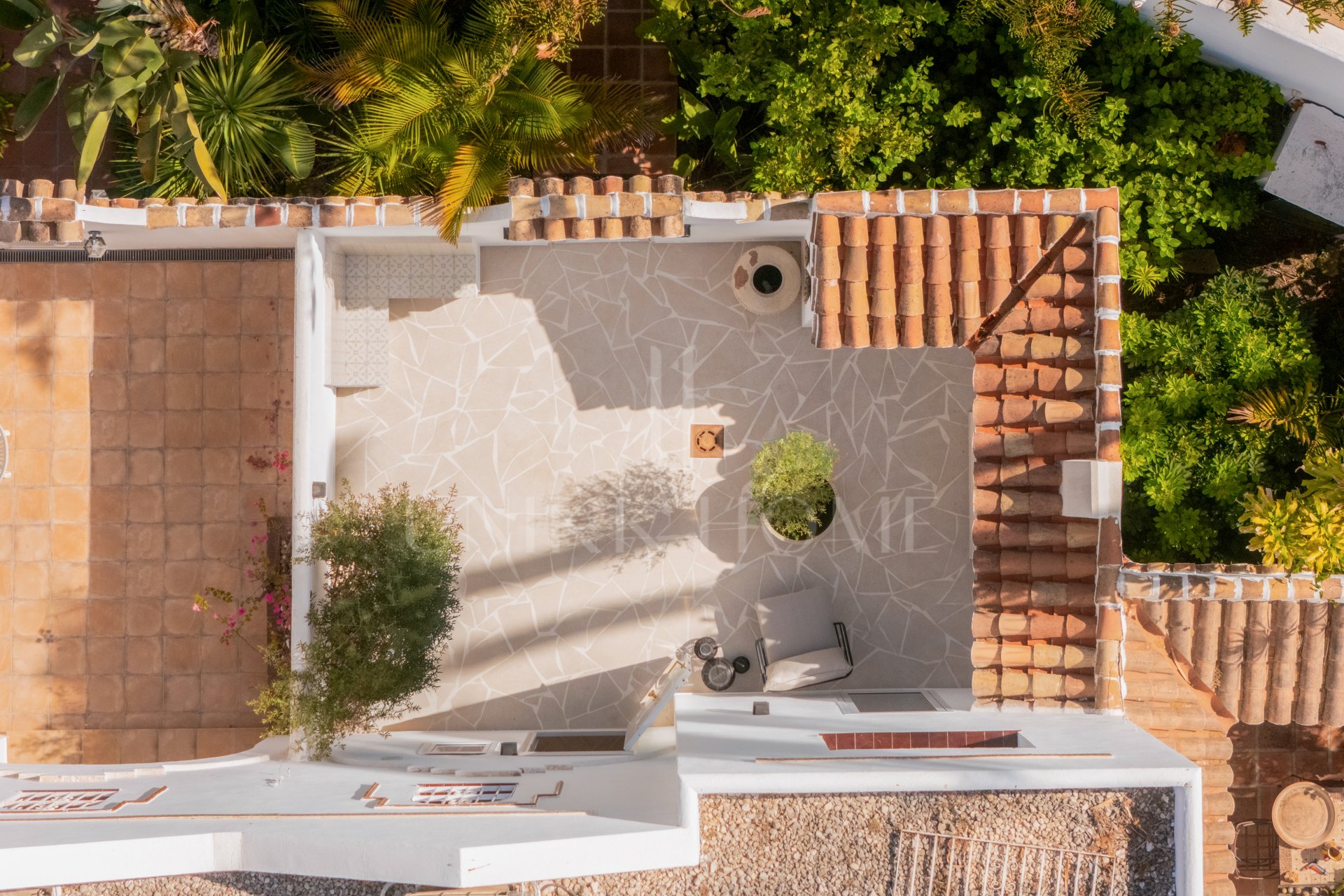 Renovated 4-Bedroom Townhouse in Nueva Andalucia