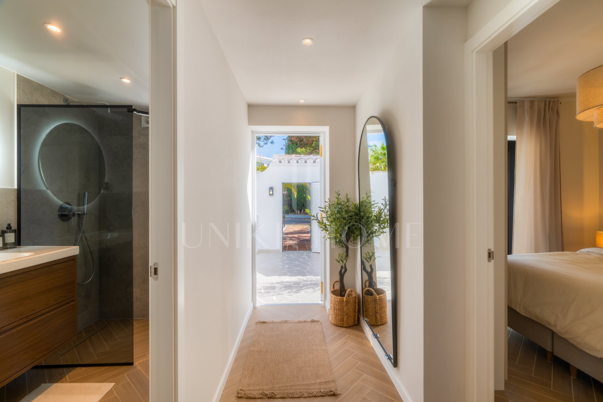 Renovated 4-Bedroom Townhouse in Nueva Andalucia