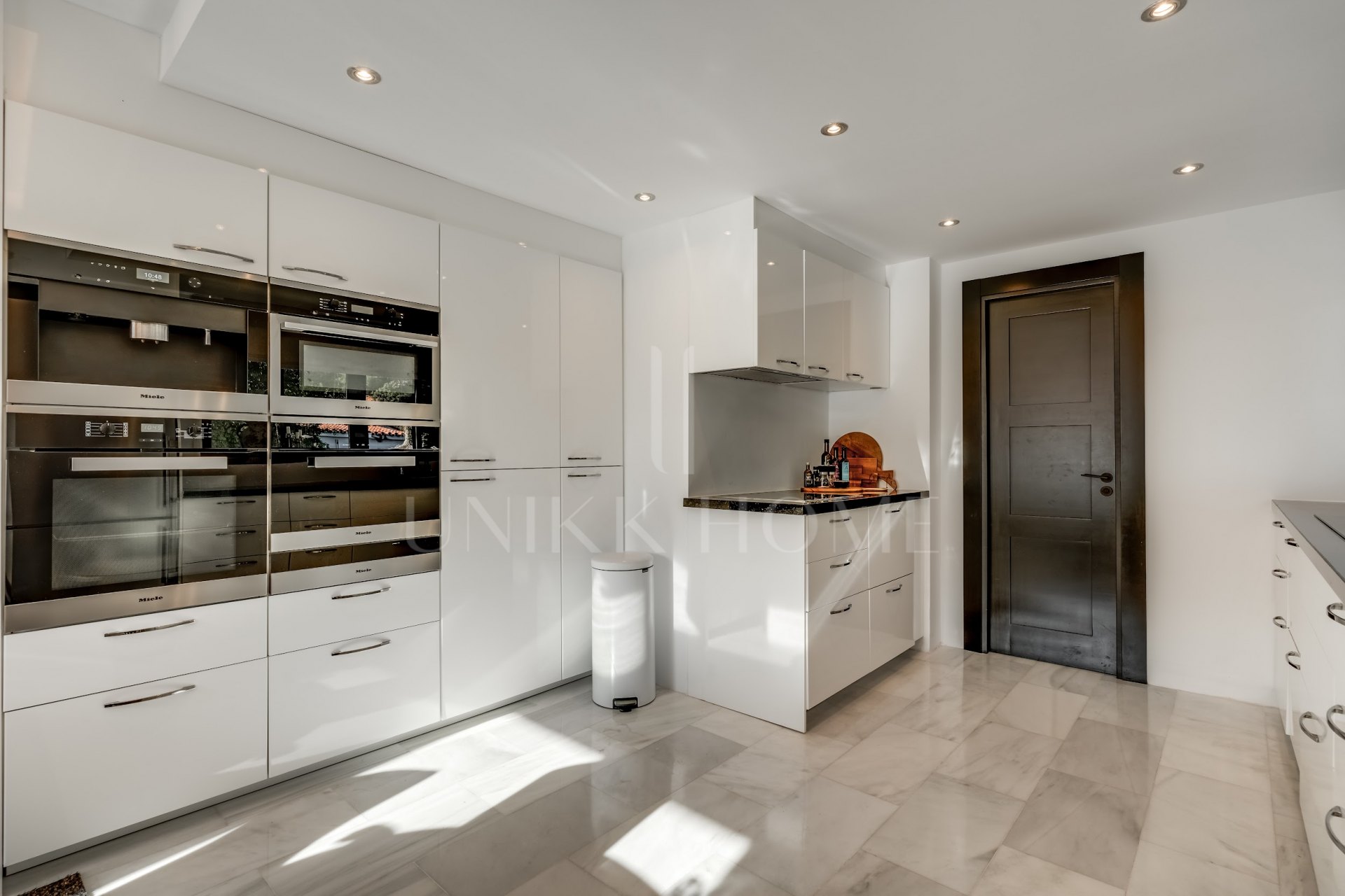 Luxury villa close to amenities