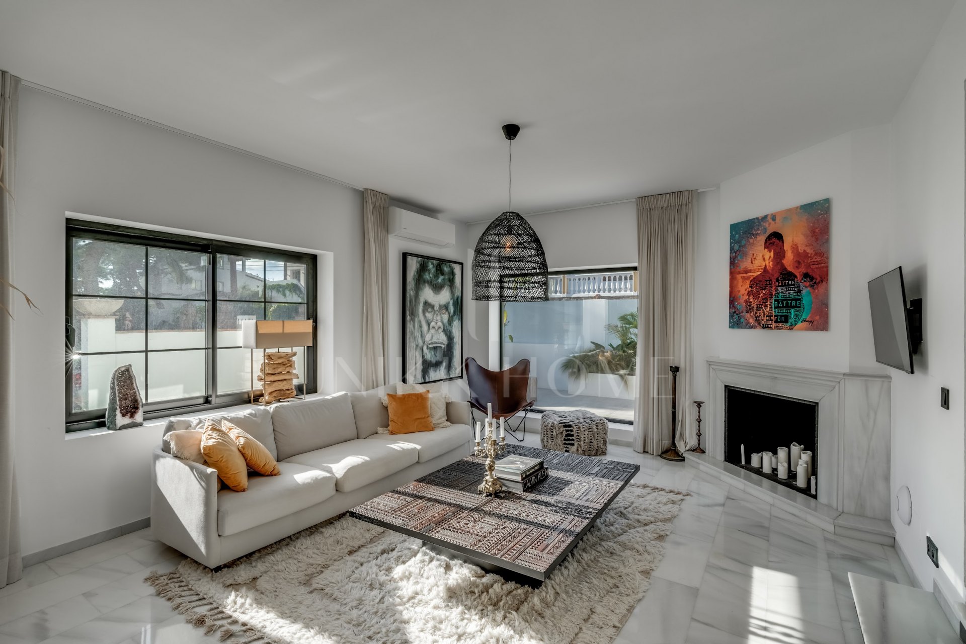 Luxury villa close to amenities