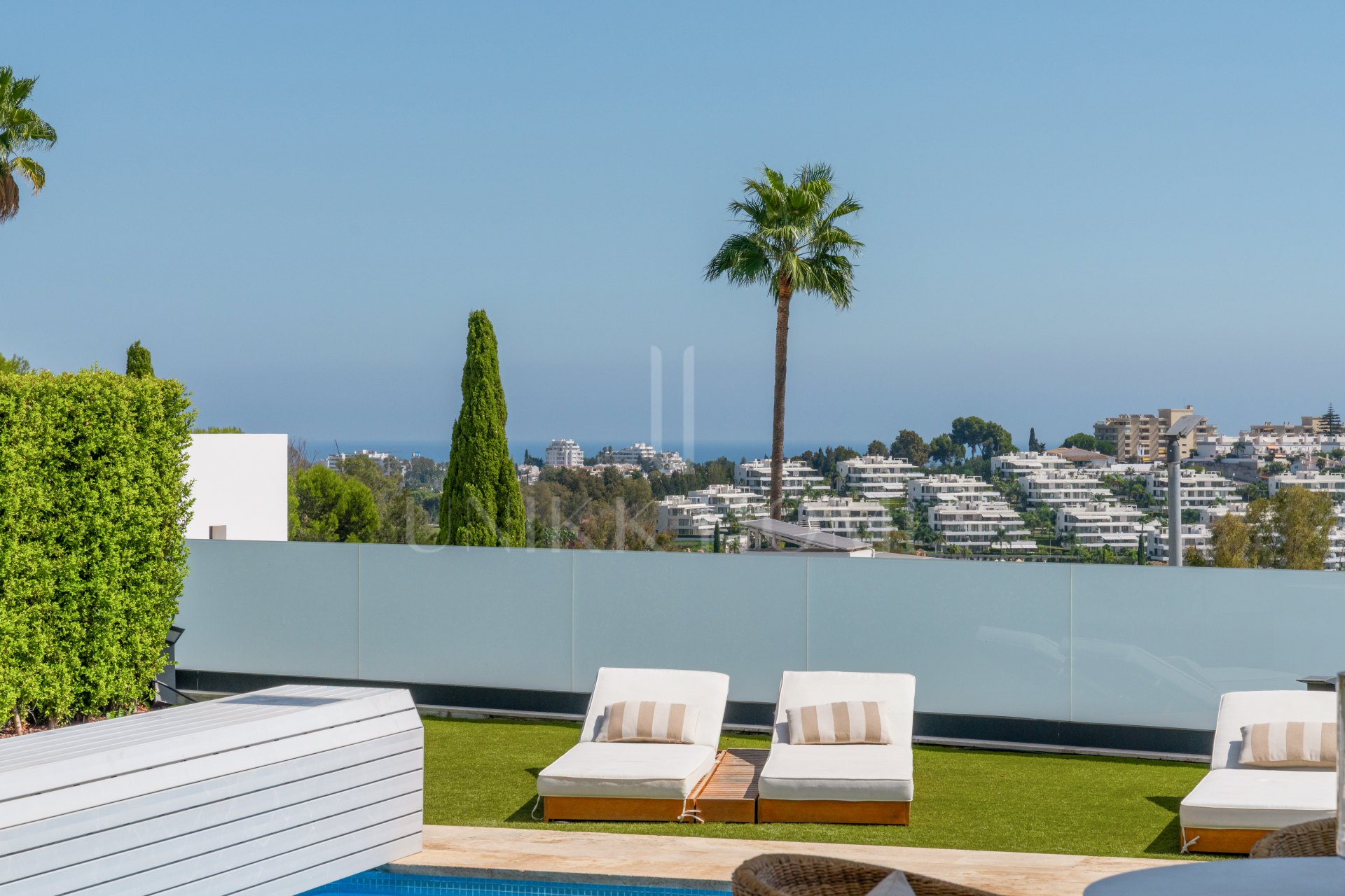 Modern Villa with Breathtaking Views