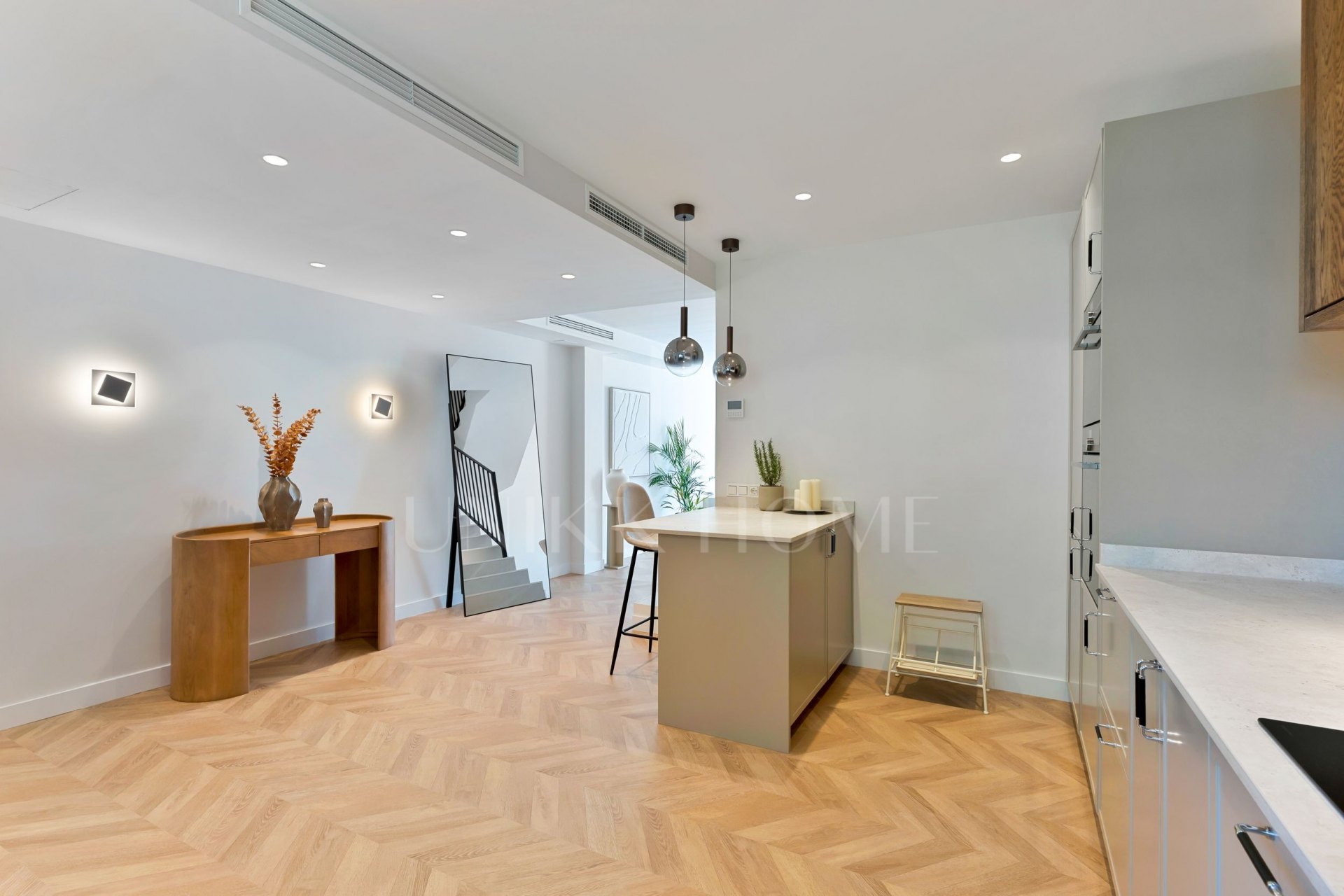 Casa Montana – Elegancia Moderna en el Corazón de Nagüeles