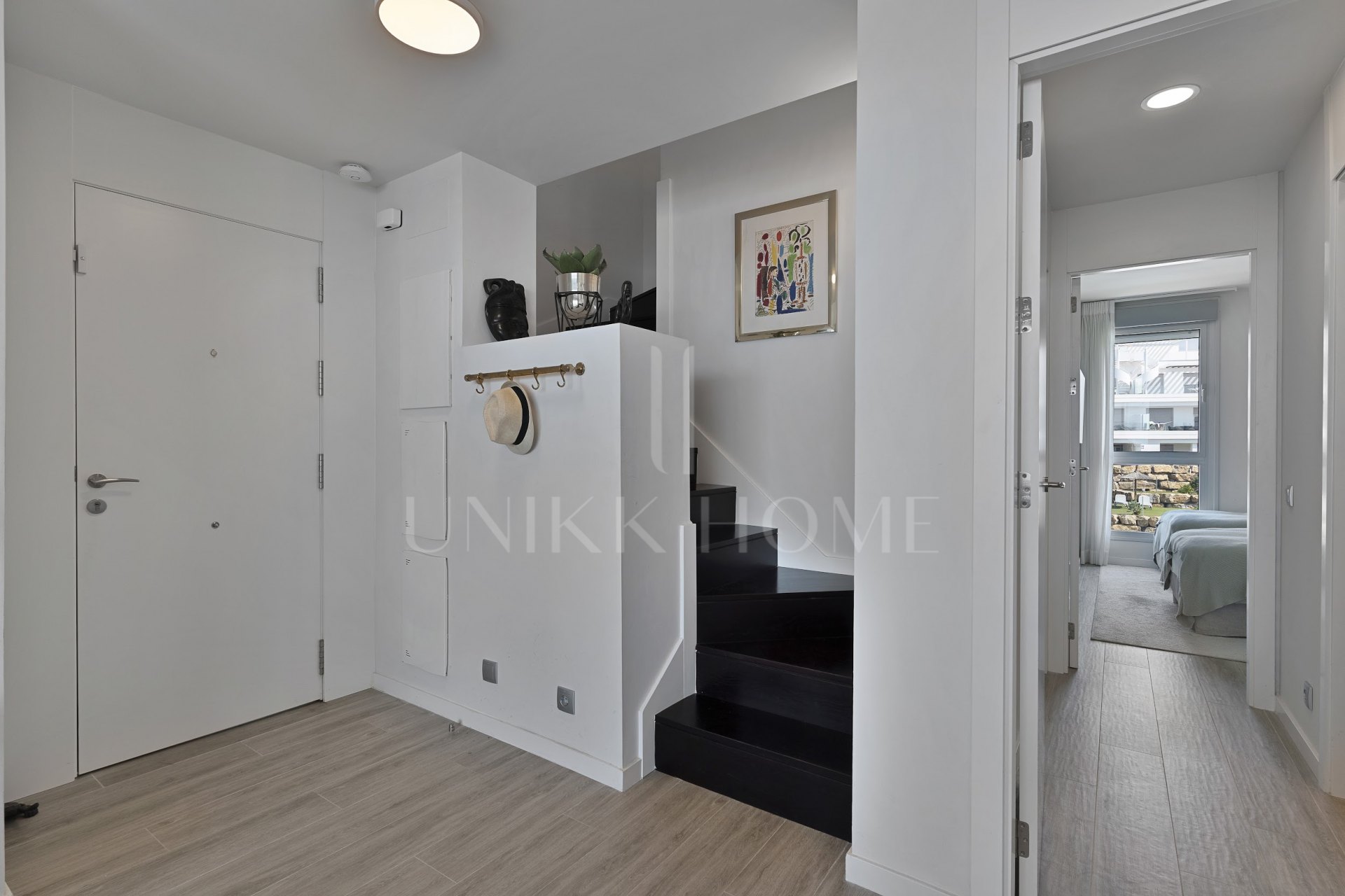 Impresionante ático dúplex de 3 dormitorios con vistas panorámicas