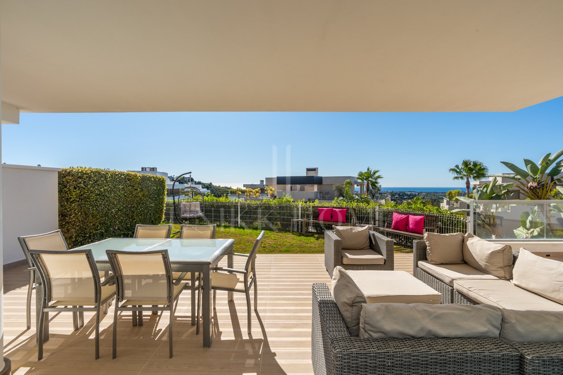 Avalon Los Aguilares/Los Arqueros Golf - SEA VIEW GARDEN RESIDENCE