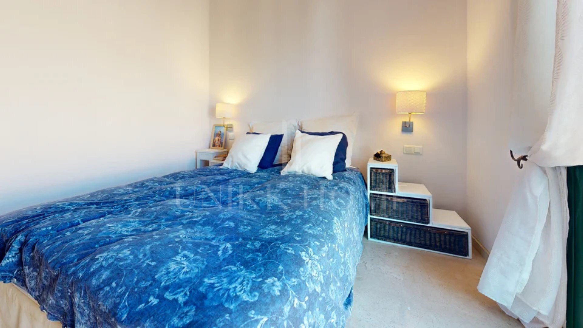 Magnífico apartamento dúplex de 3 dormitorios, junto al Puerto de la Duquesa