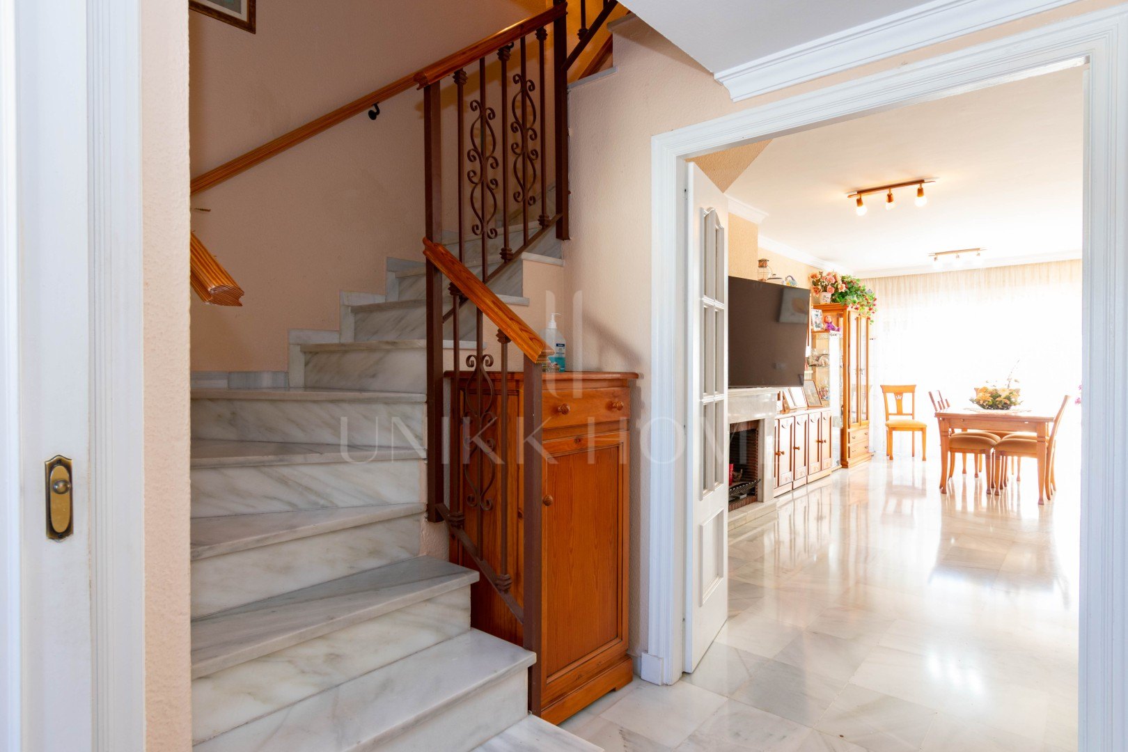 3-Bedroom Townhouse in Nueva Atalaya, Estepona, within an Established Residential Community