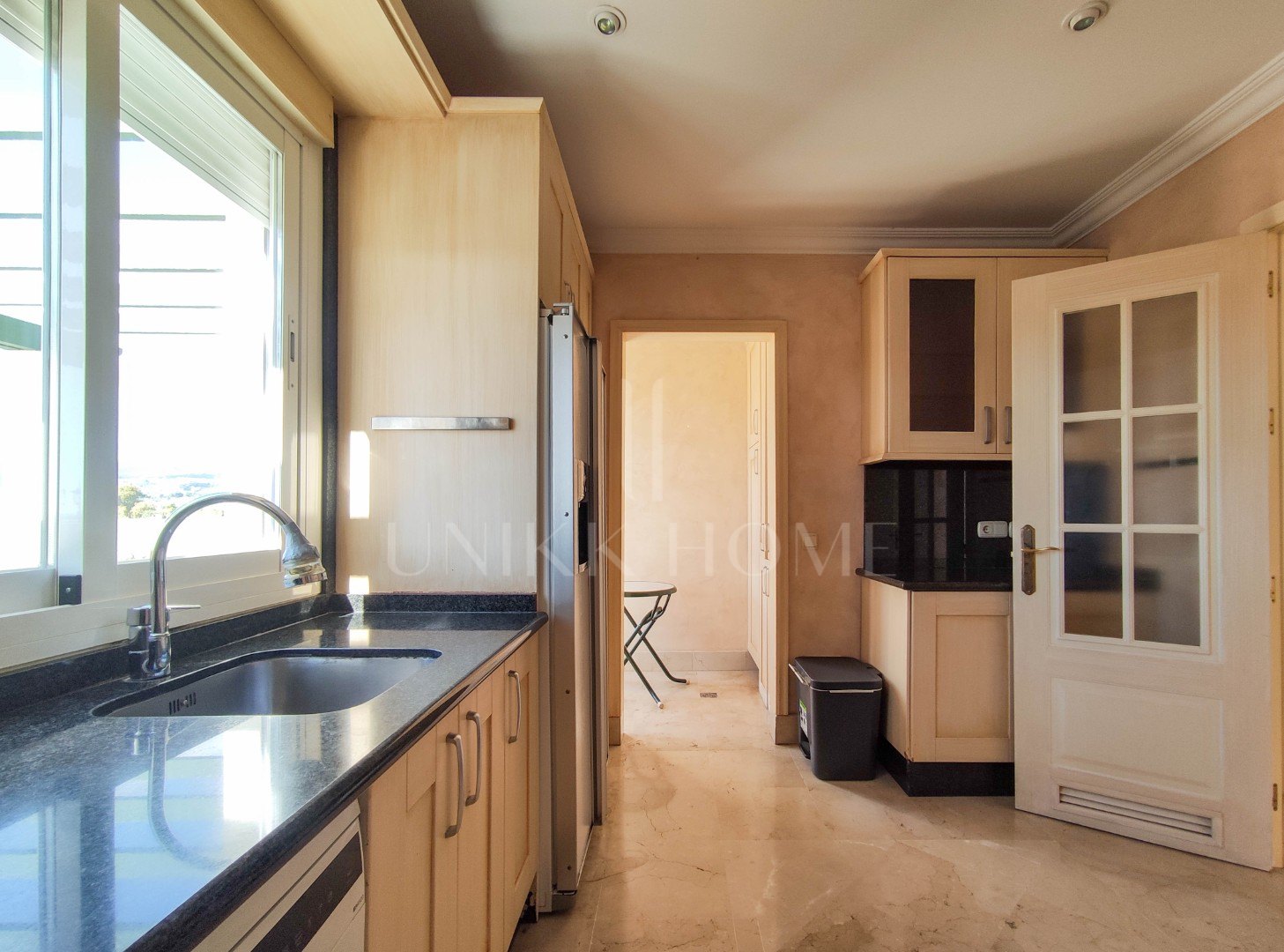 Impresionante ático en Nueva Andalucía y Puerto Banús: Ático Exclusivo en Lorcrimar