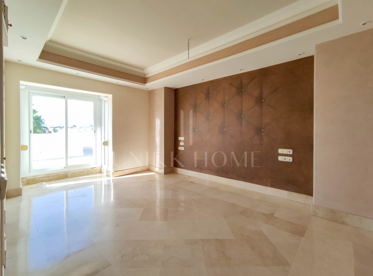 Impresionante ático en Nueva Andalucía y Puerto Banús: Ático Exclusivo en Lorcrimar