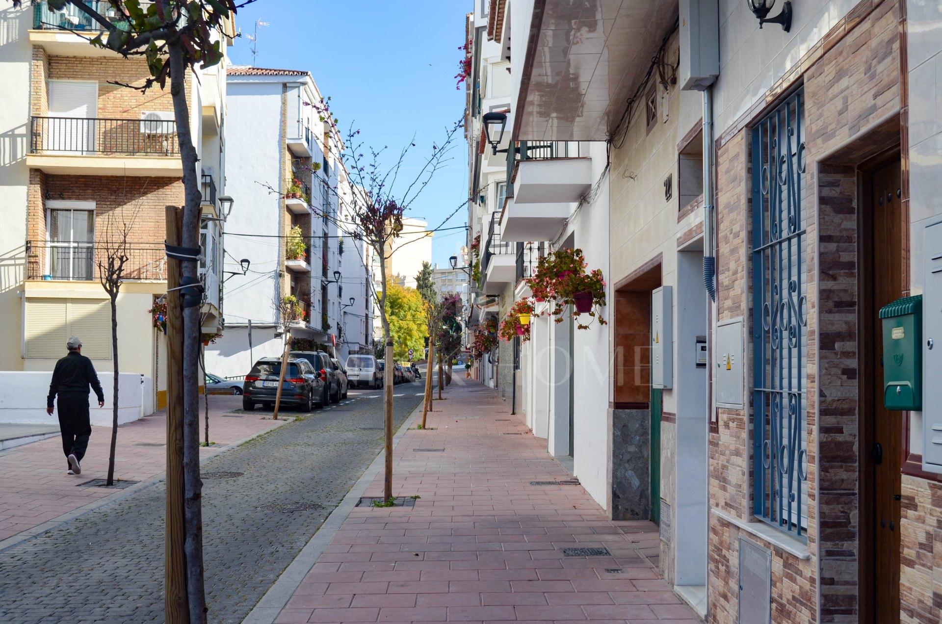 Investment Property with Three Rental Units in Central Estepona