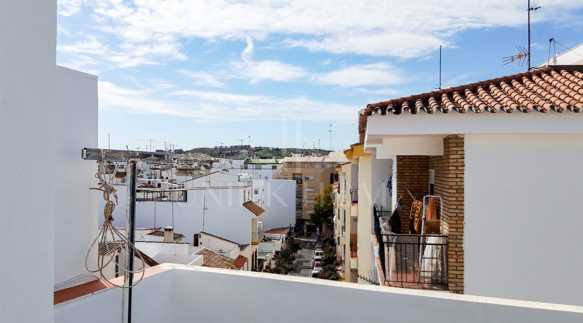 Investment Property with Three Rental Units in Central Estepona