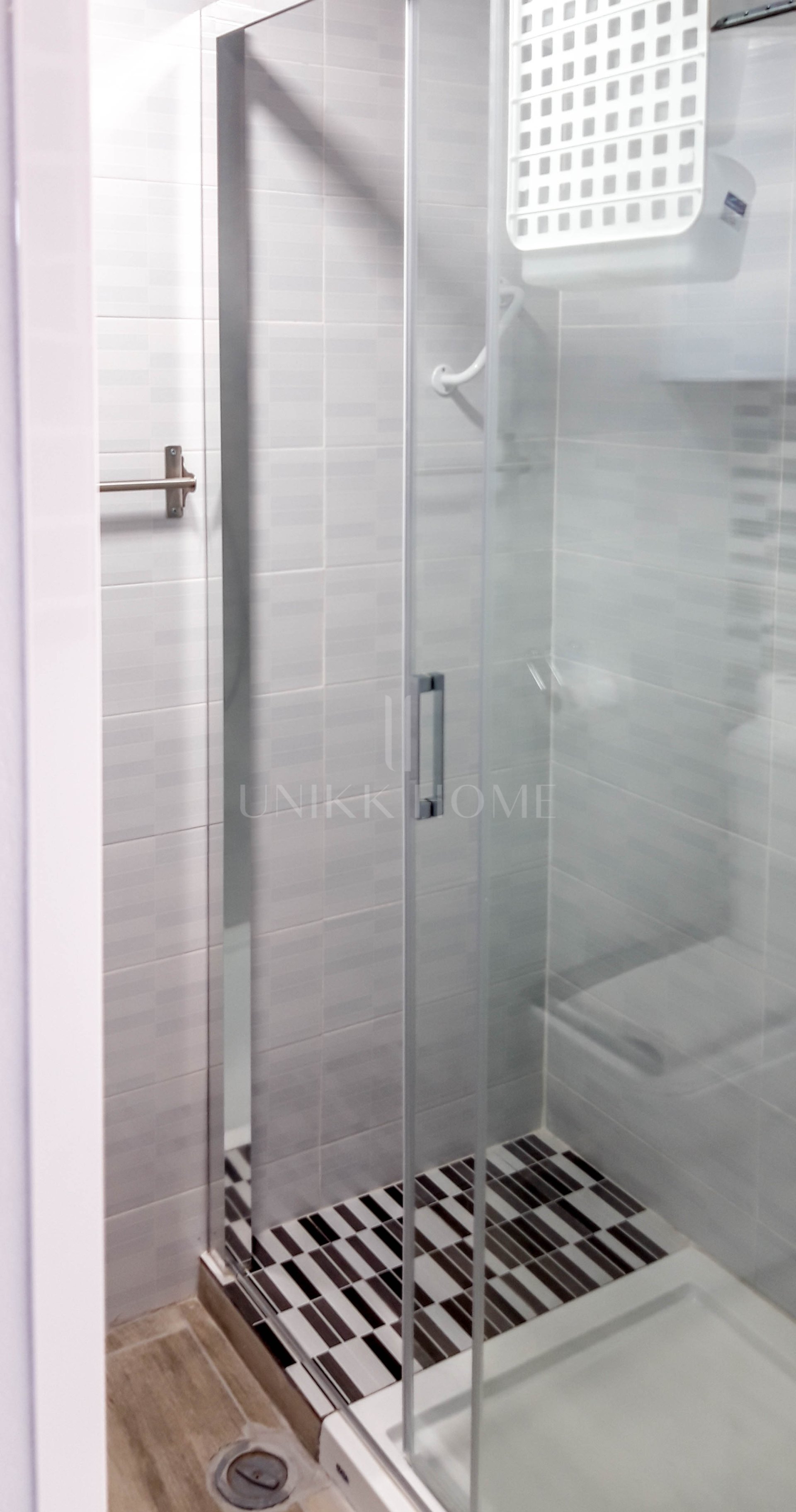 Investment Property with Three Rental Units in Central Estepona