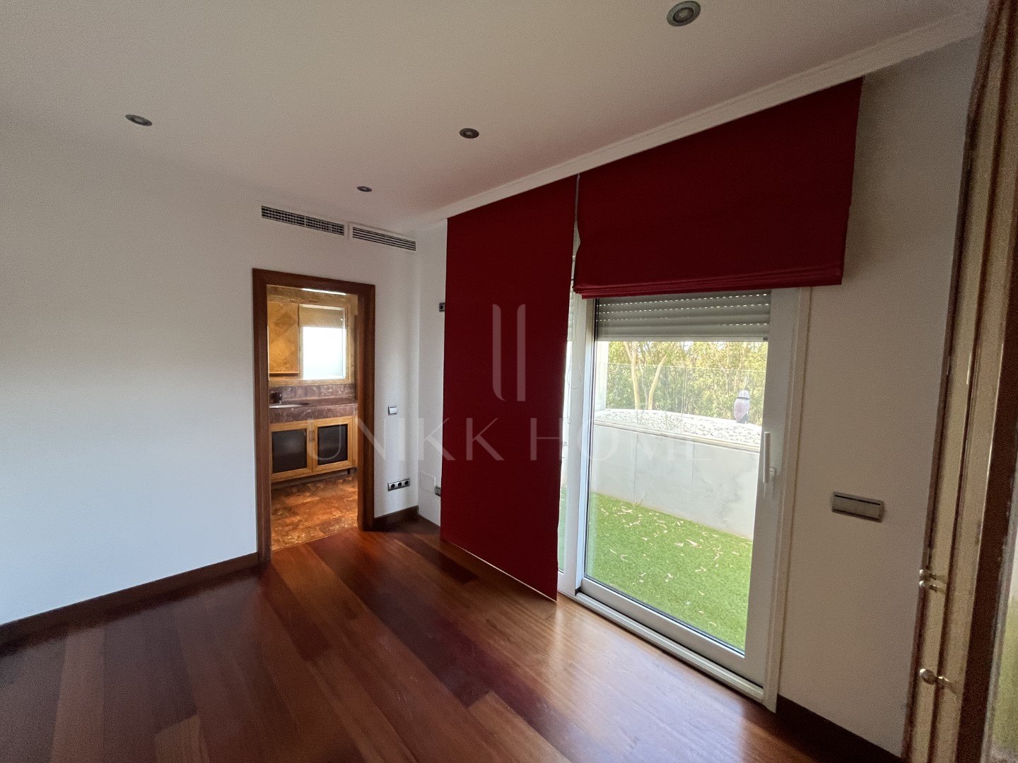 Luxury Duplex Penthouse for Sale in Embrujo Banús | Puerto Banús – Marbella