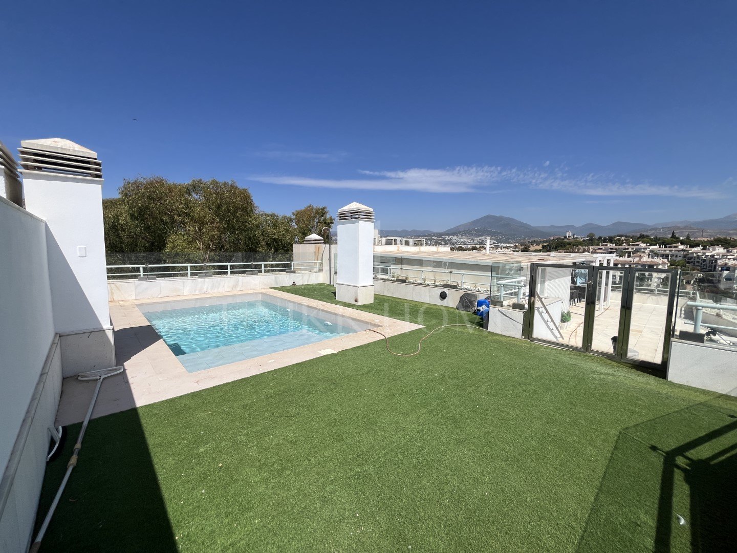 Luxury Duplex Penthouse for Sale in Embrujo Banús | Puerto Banús – Marbella