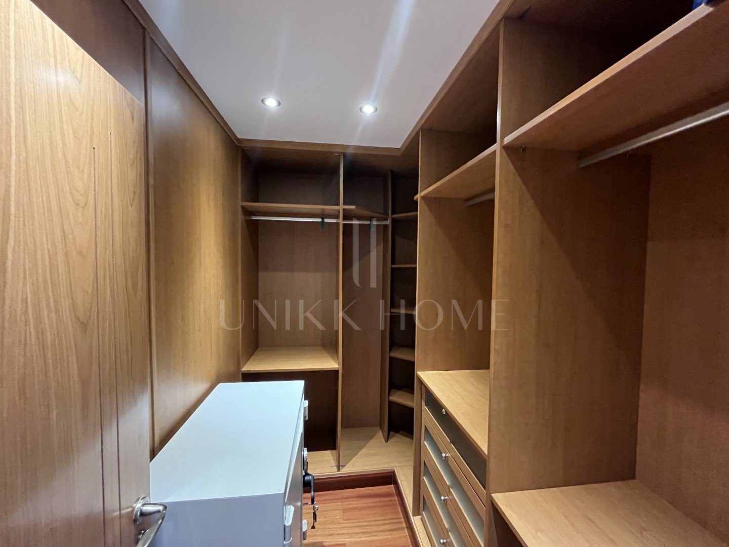 Luxury Duplex Penthouse for Sale in Embrujo Banús | Puerto Banús – Marbella