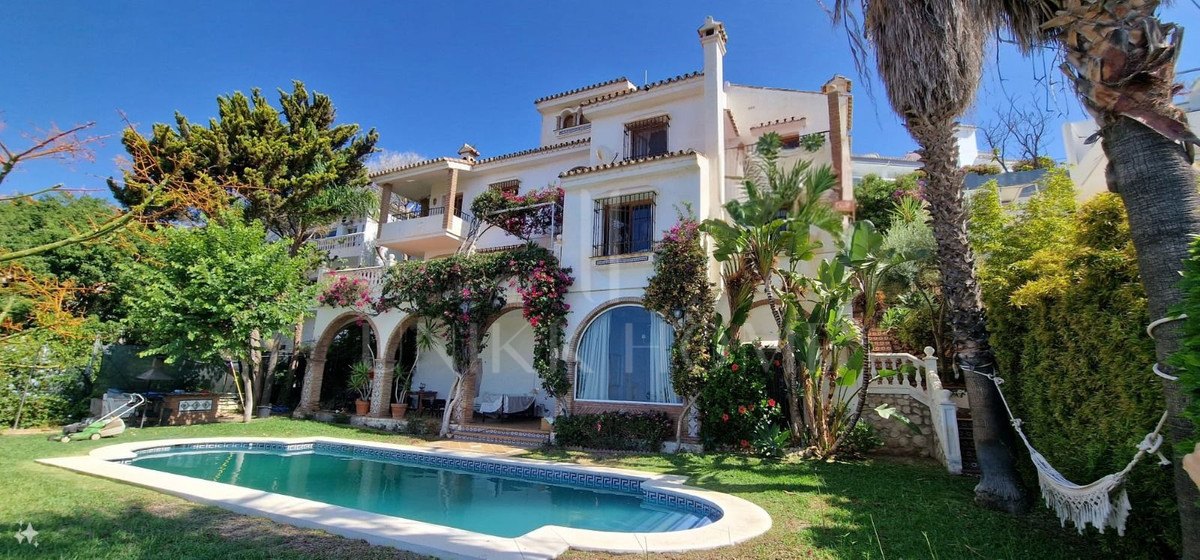 Villa for sale in Malaga - Este