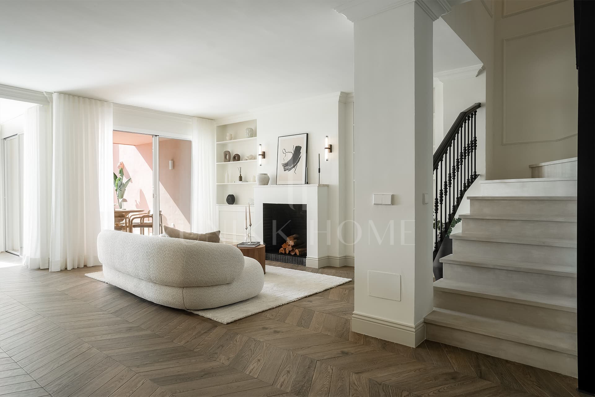 A Scandinavian style 4 bed townhouse with panoramic sea views