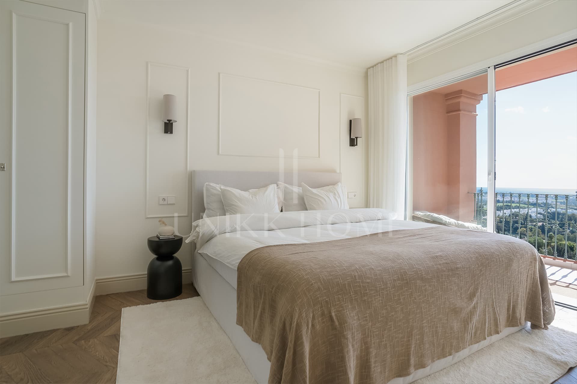 A Scandinavian style 4 bed townhouse with panoramic sea views
