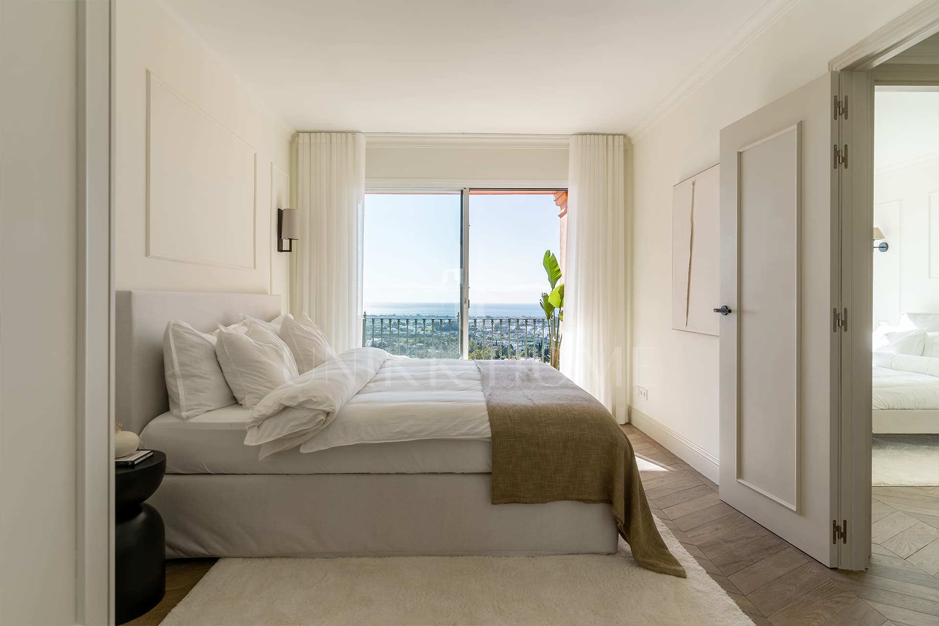 A Scandinavian style 4 bed townhouse with panoramic sea views