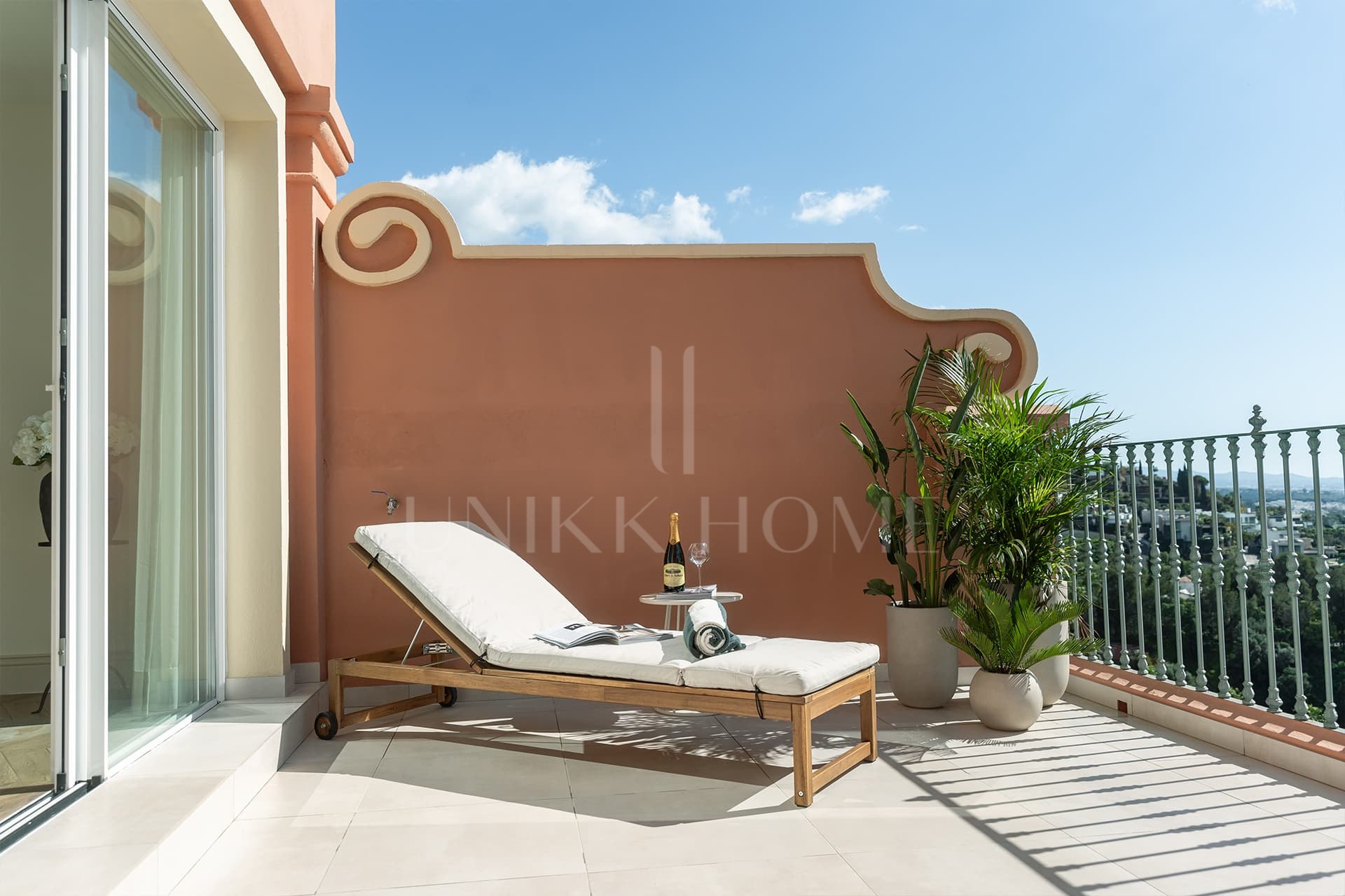 A Scandinavian style 4 bed townhouse with panoramic sea views