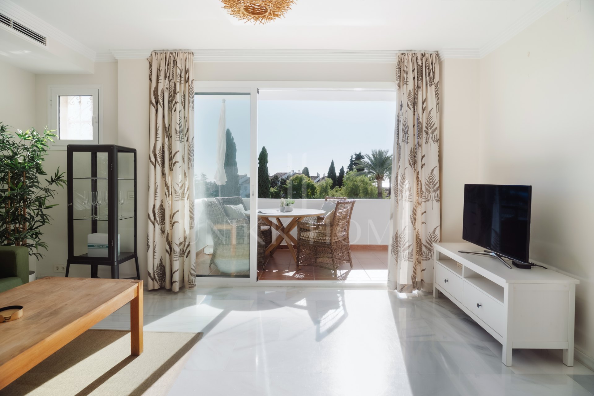 Apartamento con vistas al mar en una ubicación privilegiada