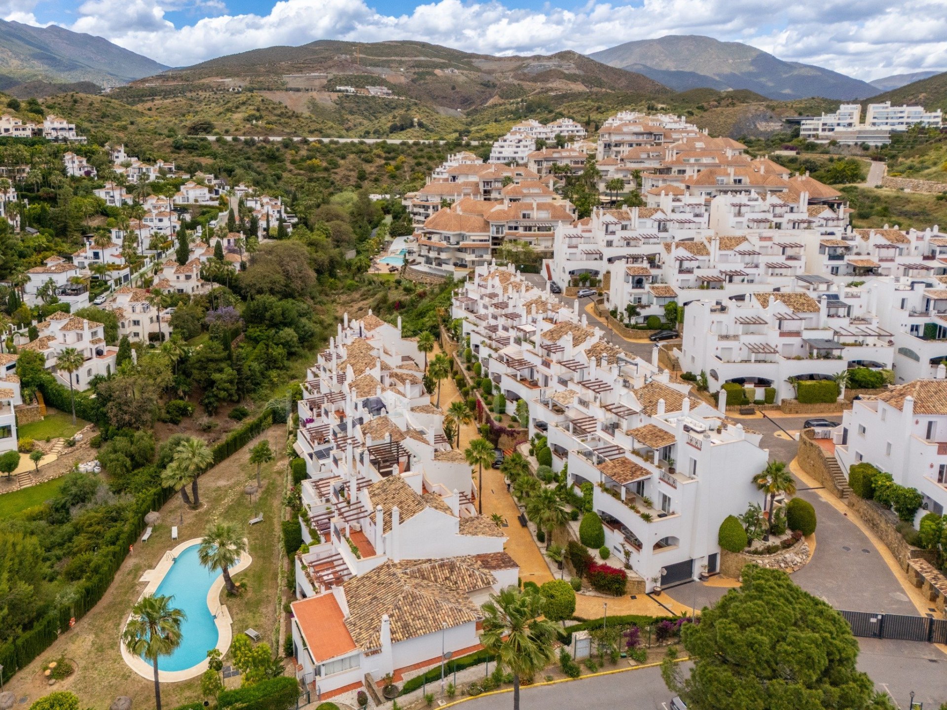 Atico Duplex en venta en Nueva Andalucia, Marbella (Todo)
