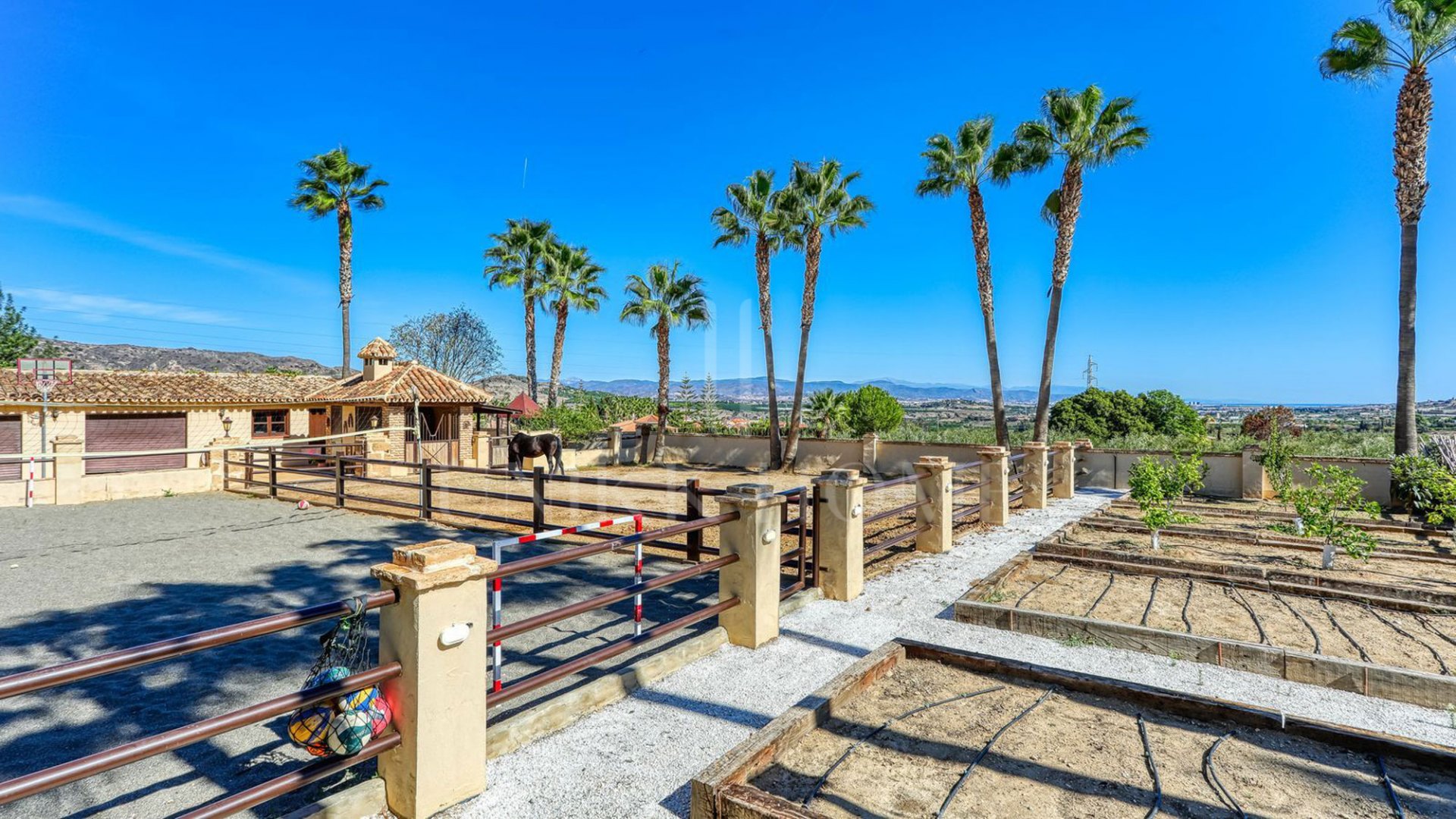 **Exceptional Rustic Estate with Horse Stable**