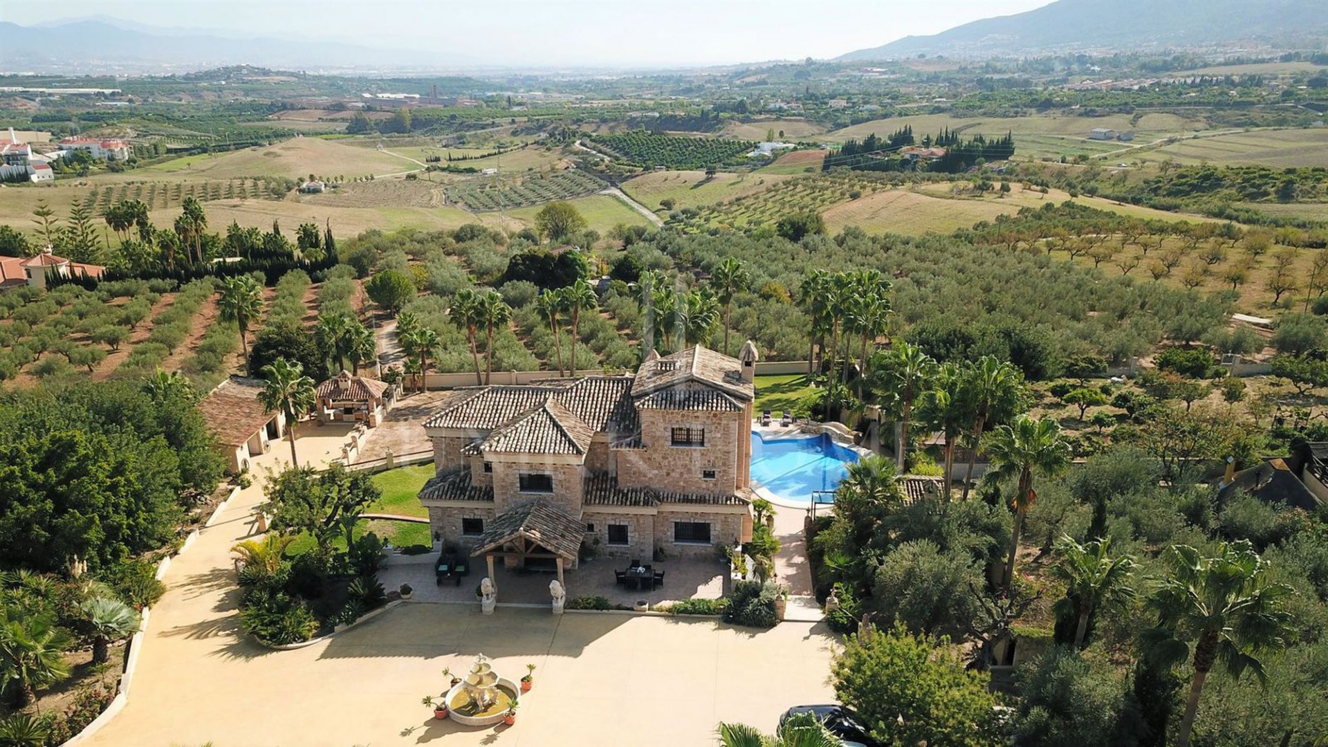 **Exceptional Rustic Estate with Horse Stable**